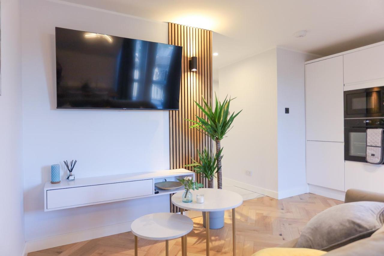 Luxurious City Centre Apartment Perth Esterno foto